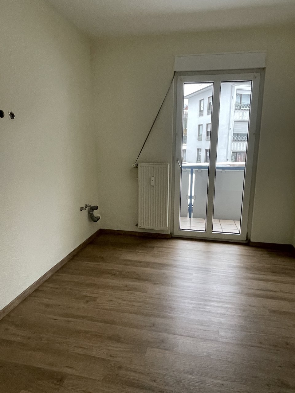 Seniorengerechte 2 ZKB Wohnung mit Aufzug und Balkon, PS-Zentrum