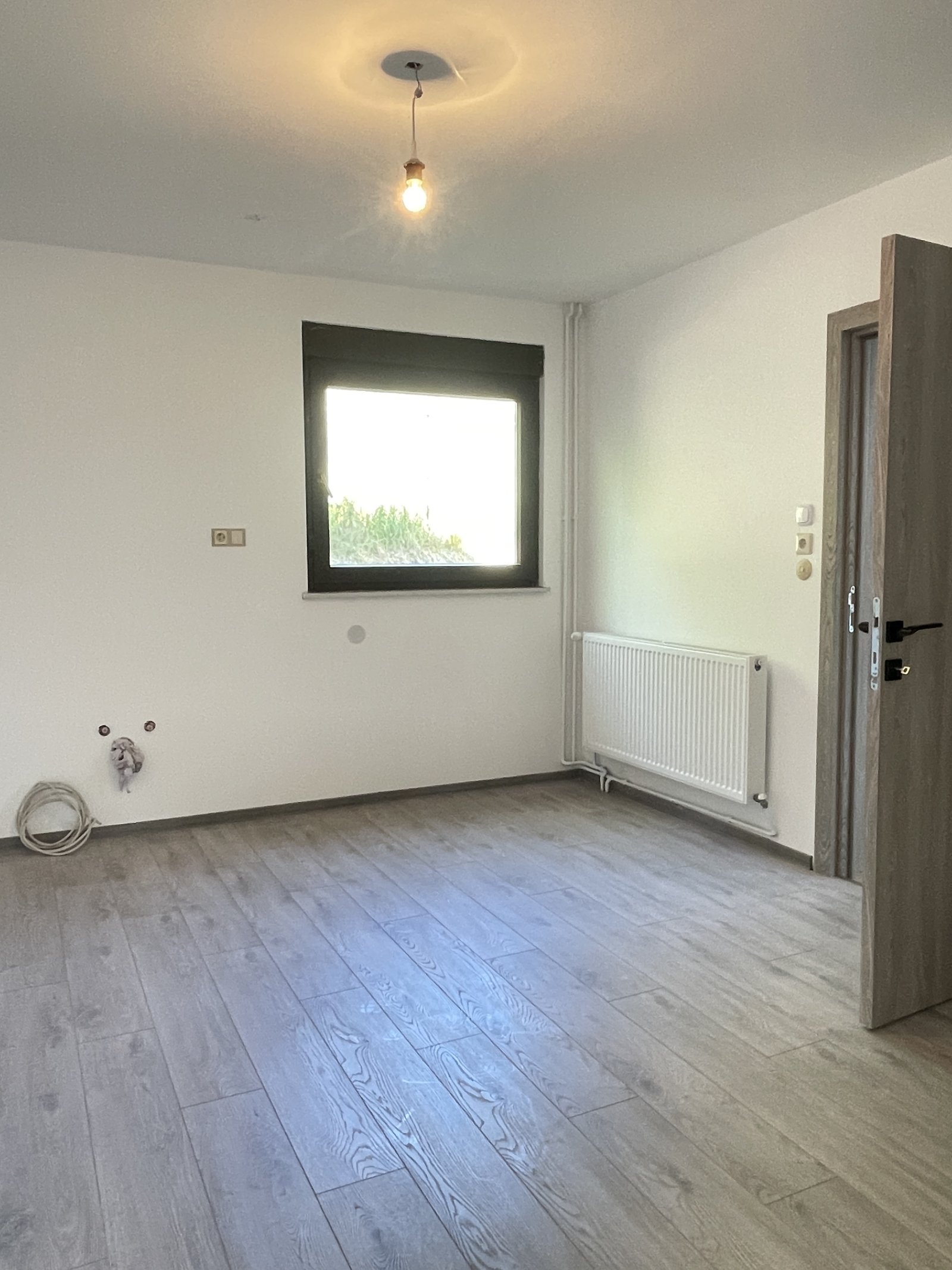 Einfamilienhaus in Rodalben: 4 Zimmer, Küche, 2 Bäder, kleiner Garten mit Hof