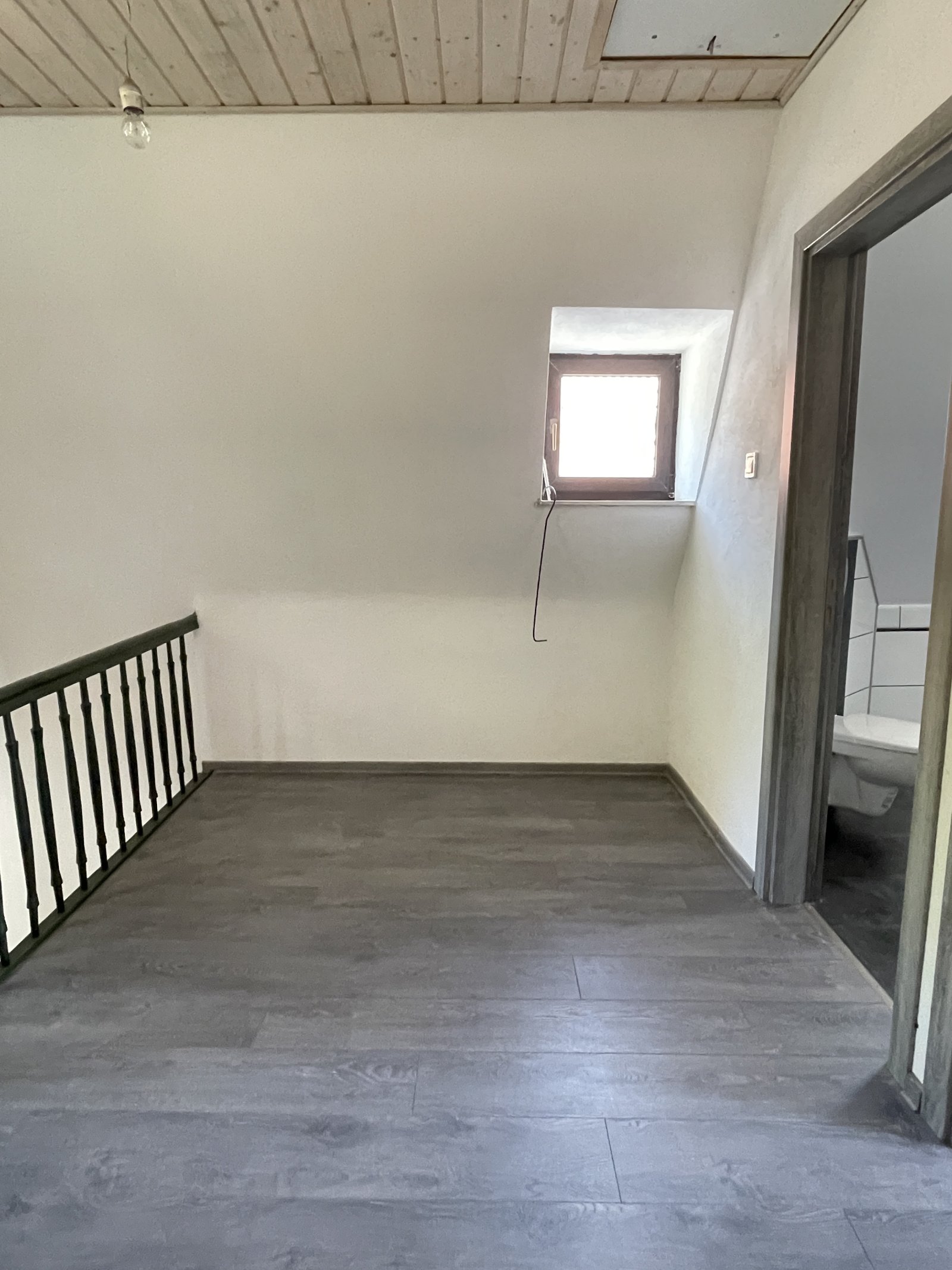 Einfamilienhaus in Rodalben: 4 Zimmer, Küche, 2 Bäder, kleiner Garten mit Hof