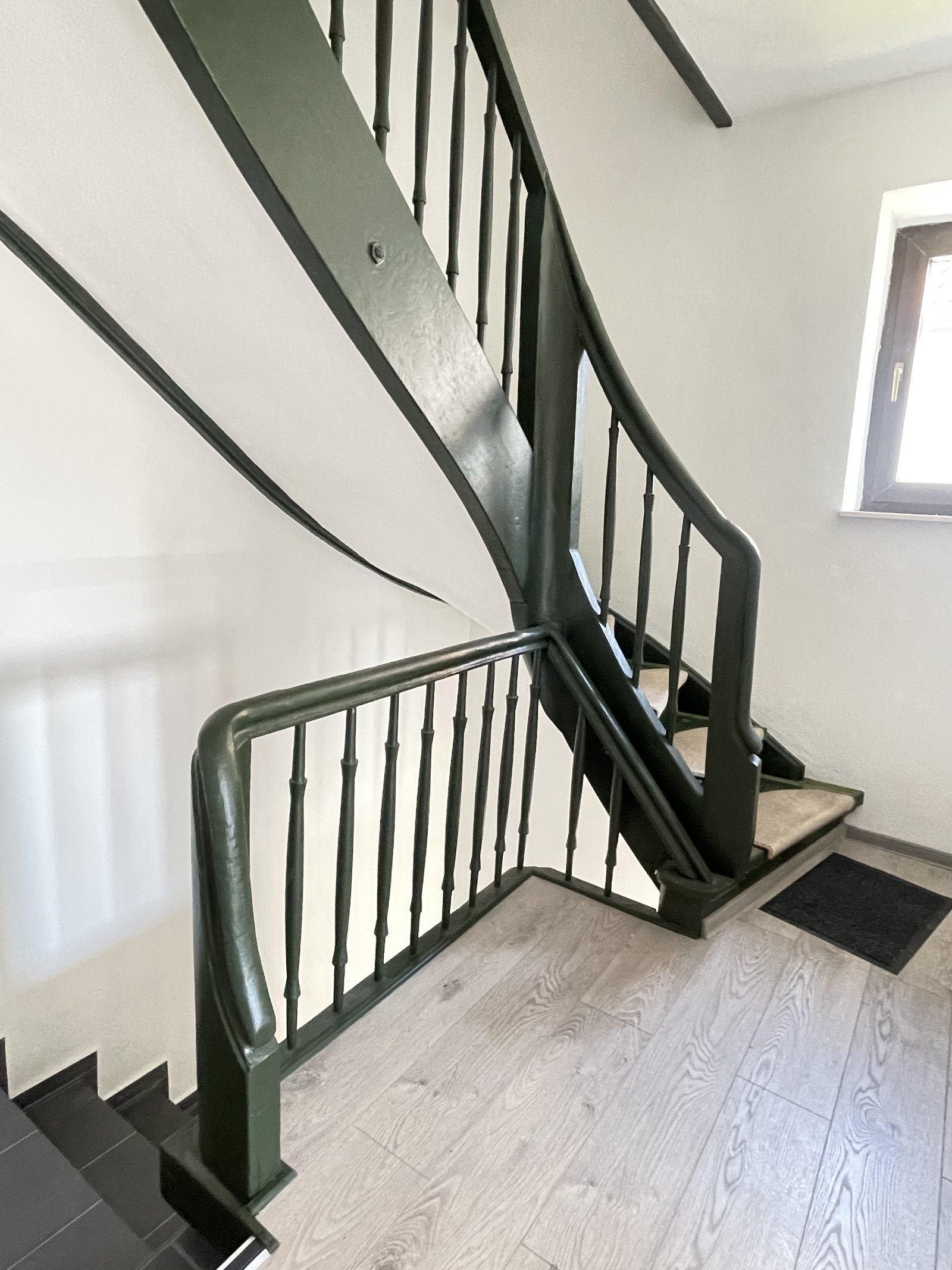 Einfamilienhaus in Rodalben: 4 Zimmer, Küche, 2 Bäder, kleiner Garten mit Hof