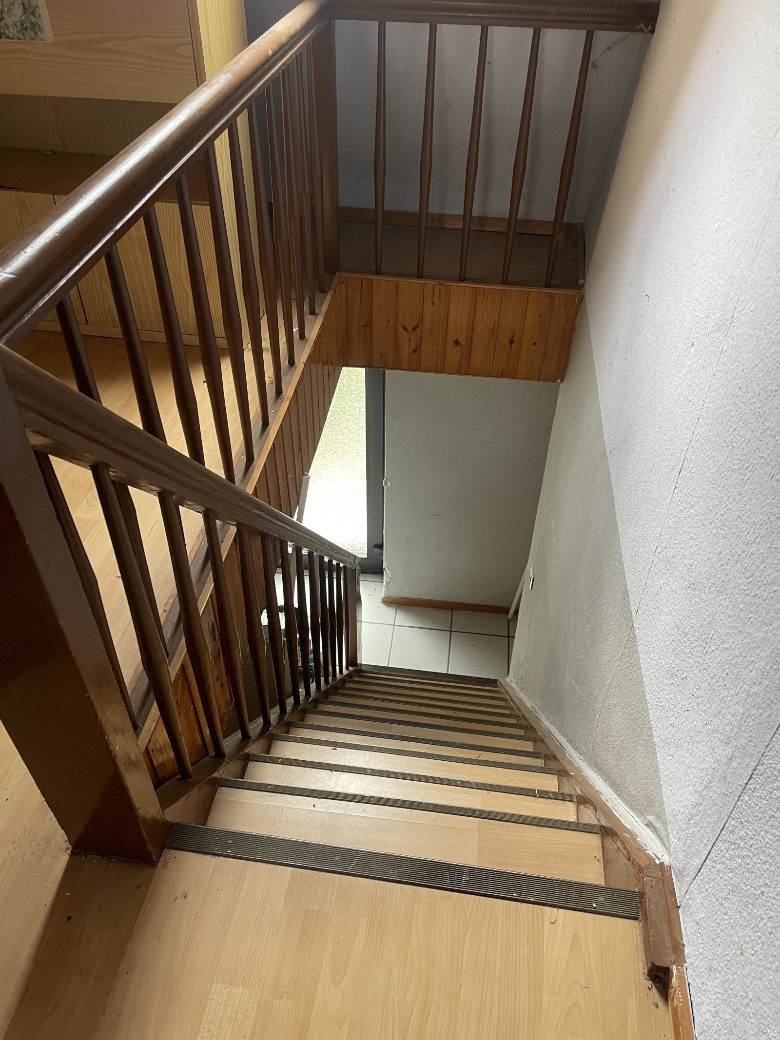 Sanierungspaket: 9 Interessante Wohneinheiten (2 MFH, 3 Reihenhäuser)in Pirmasens