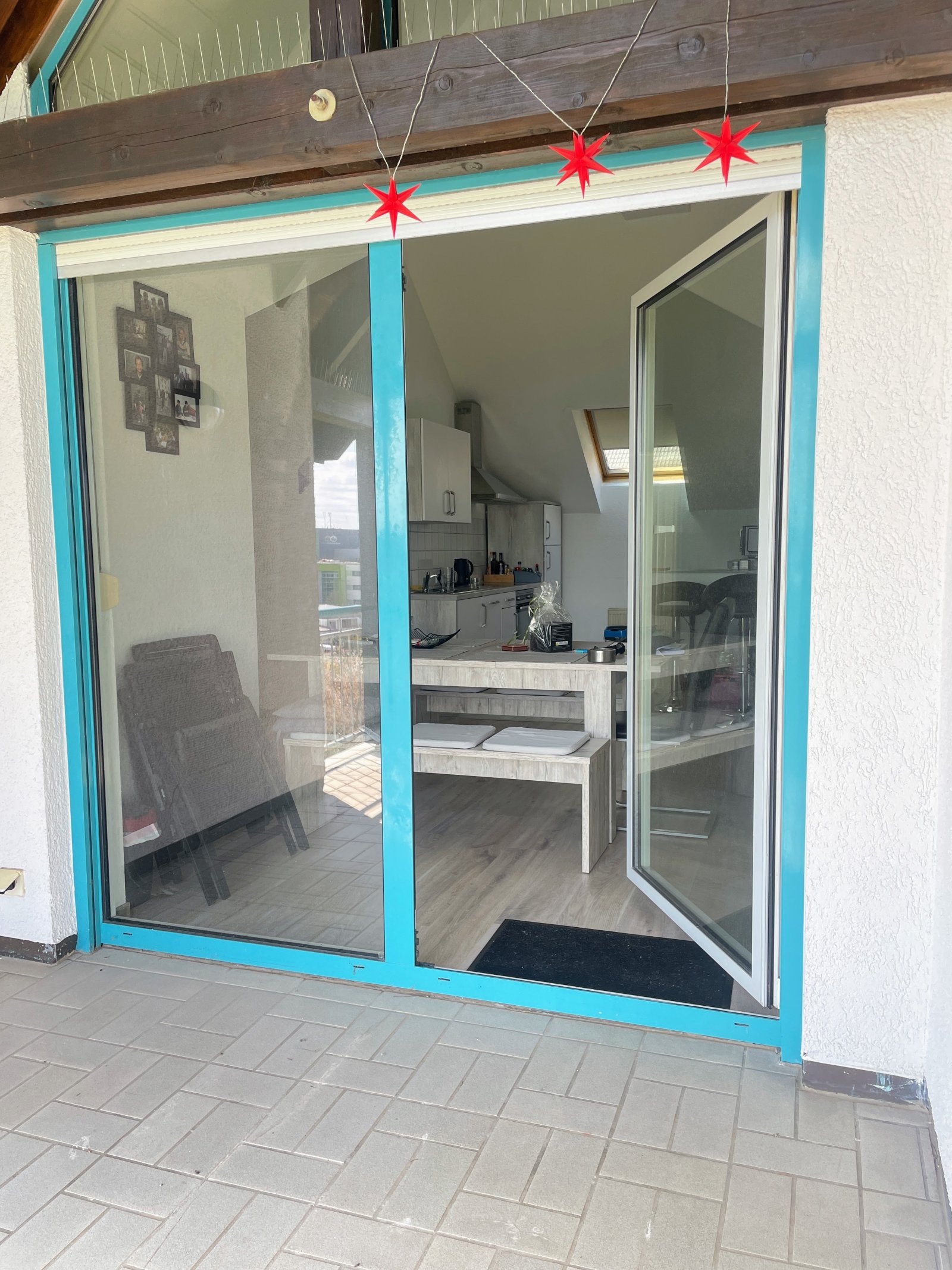 1 Zimmer, Küche und Bad-Wohnung mit Balkon in Winzeln