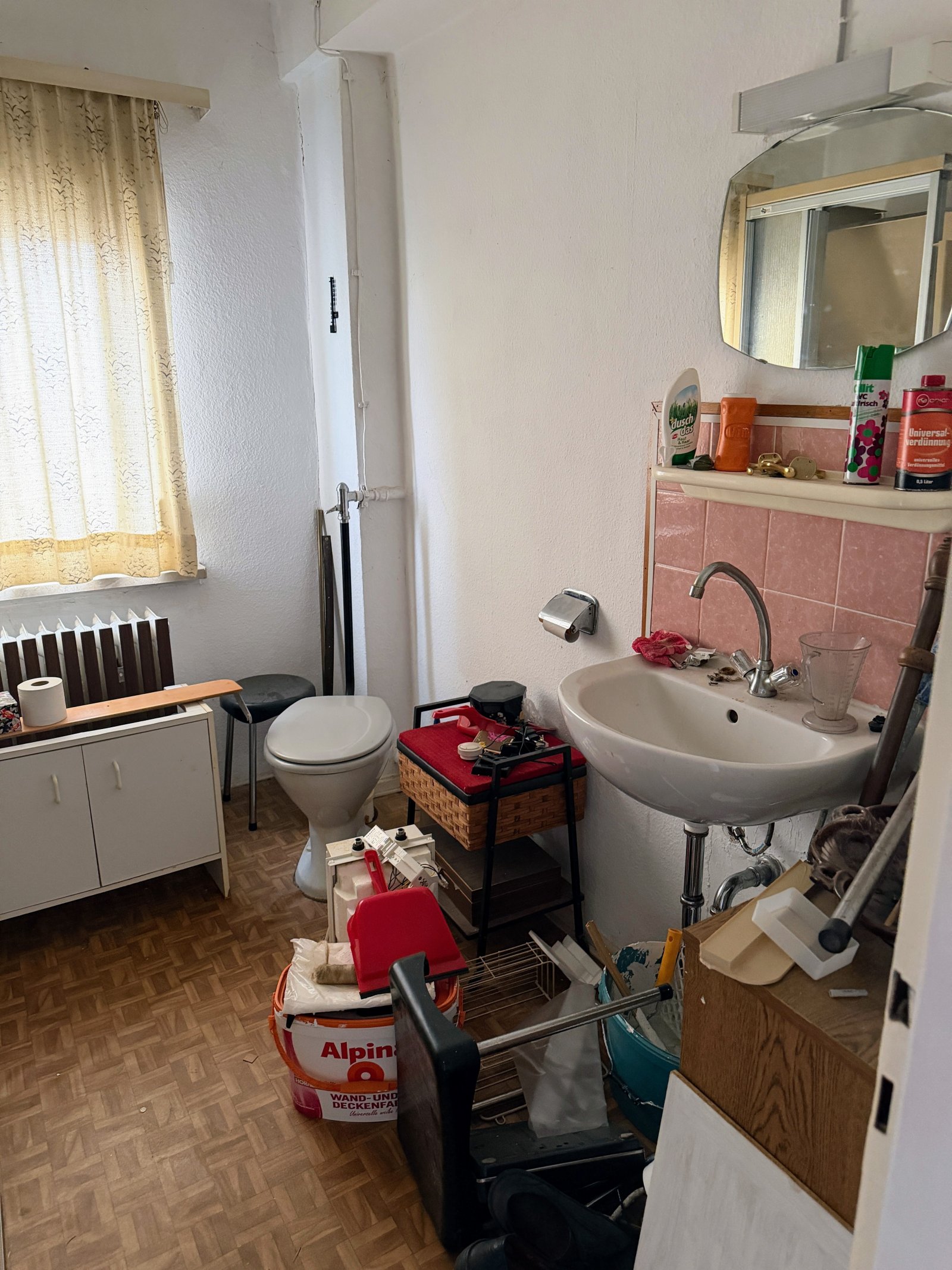 Gepflegtes Zwei- bis Dreifamilienhaus mit Ausbaupotential