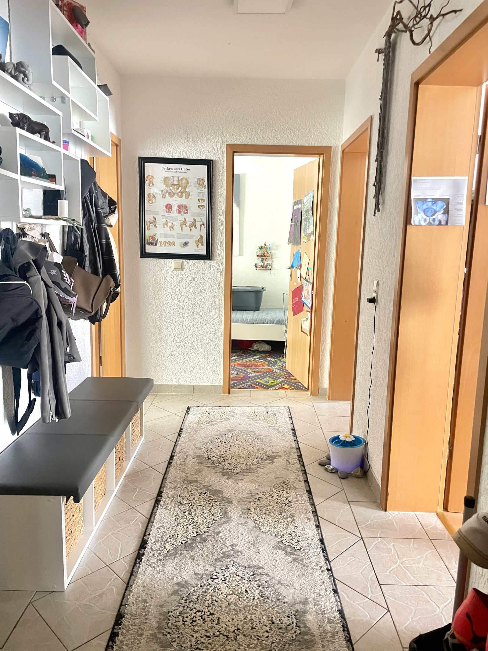 Gepflegte 3 Zimmer, Küche und Bad Wohnung mit Balkon nähe Bahnhof