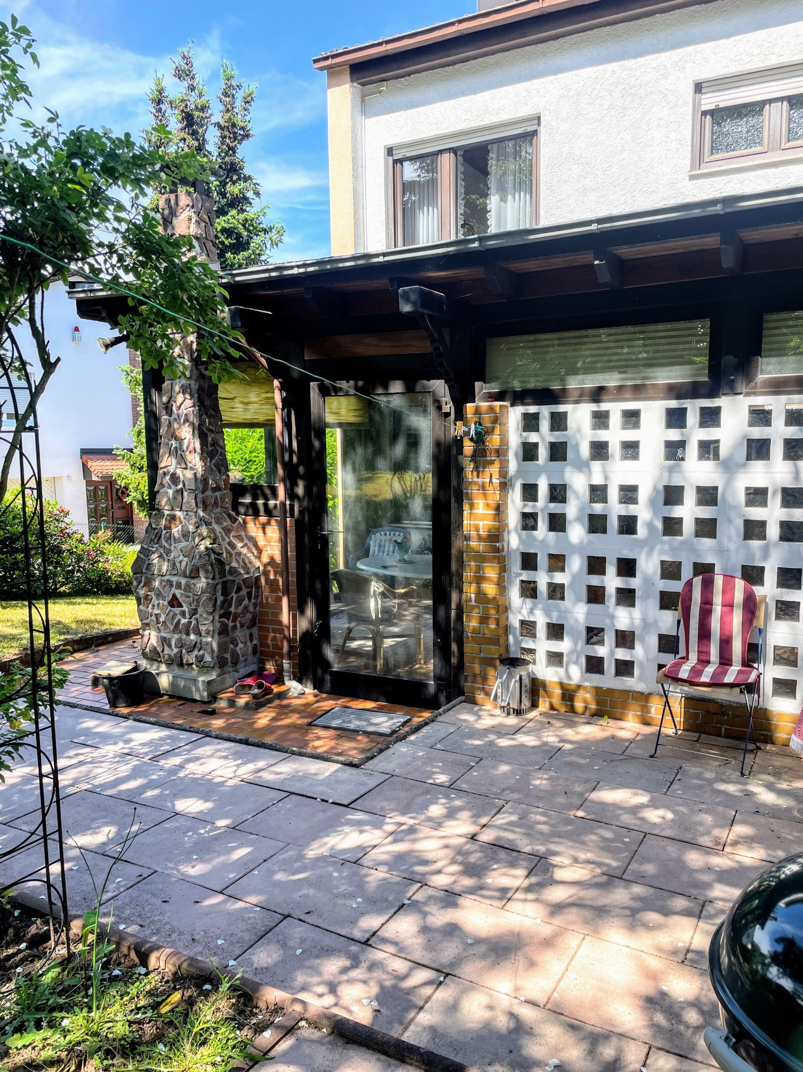 Beste Lage Pirmasens-Ruhbank gepflegtes Reihenendhaus mit Sommerstube