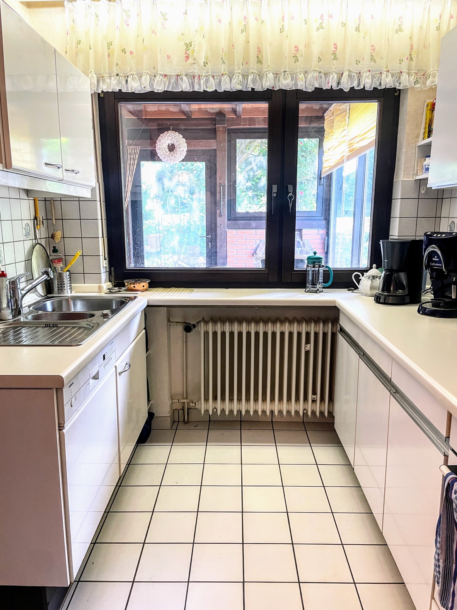 Beste Lage Pirmasens-Ruhbank gepflegtes Reihenendhaus mit Sommerstube