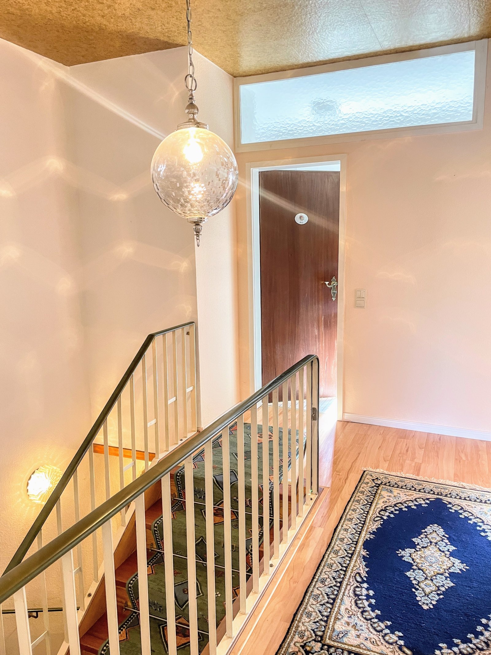 Beste Lage Pirmasens-Ruhbank gepflegtes Reihenendhaus mit Sommerstube