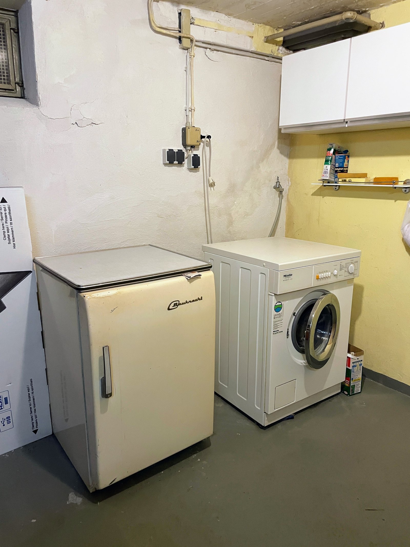 Beste Lage Pirmasens-Ruhbank gepflegtes Reihenendhaus mit Sommerstube