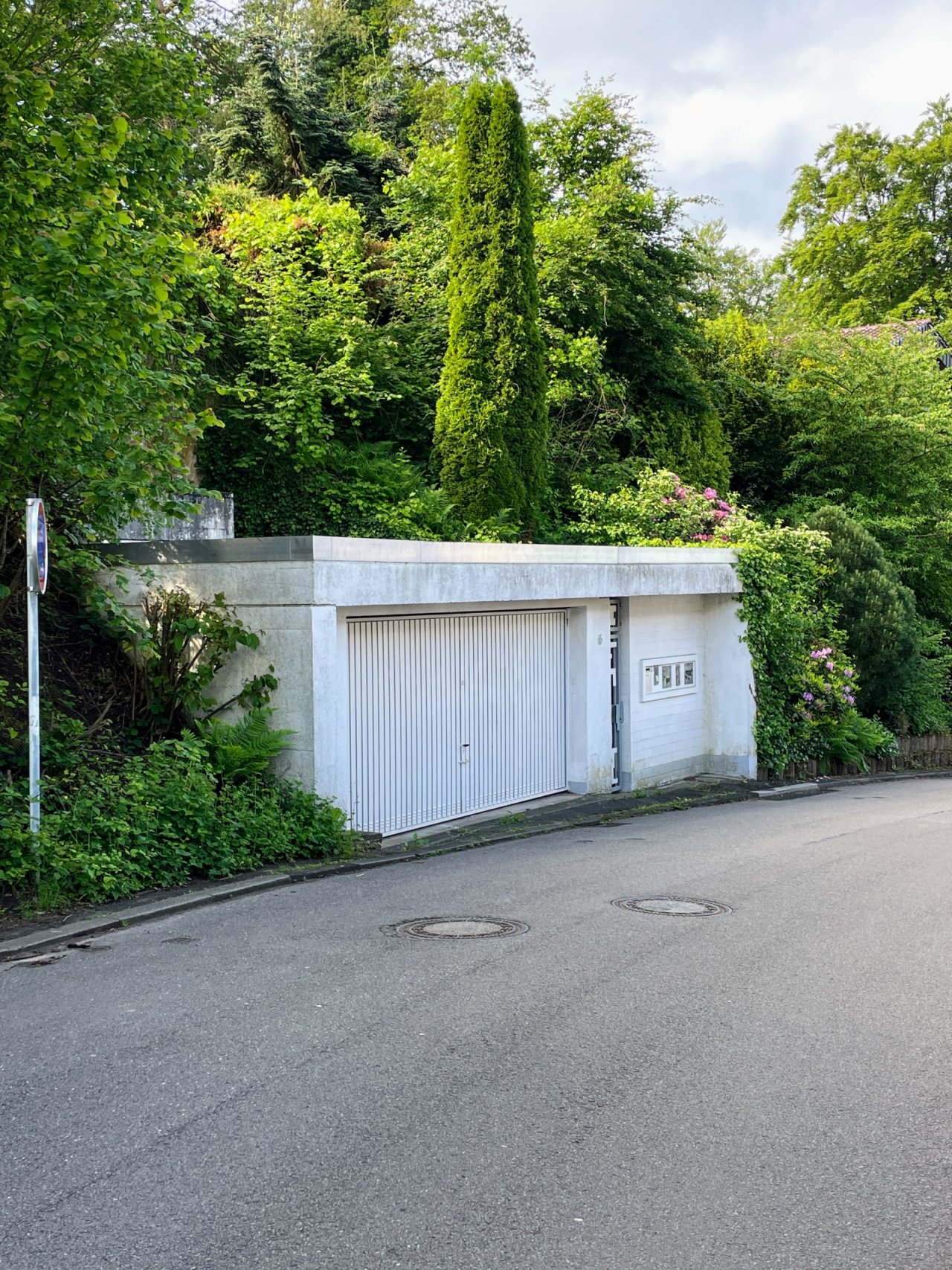 Straßenansicht Straßenansicht